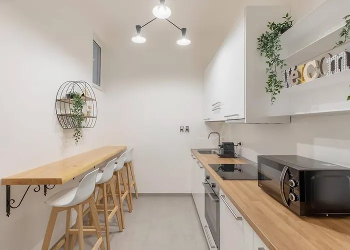 Apartment Iflat Peaceful Nest In Monti Rom